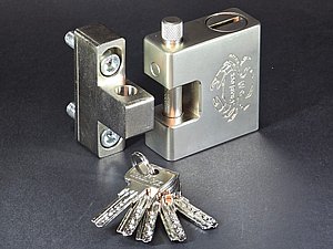  Crab Lock